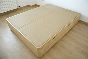 Canapé cama de madera acabado forte con cajones color roble natural en Madrid